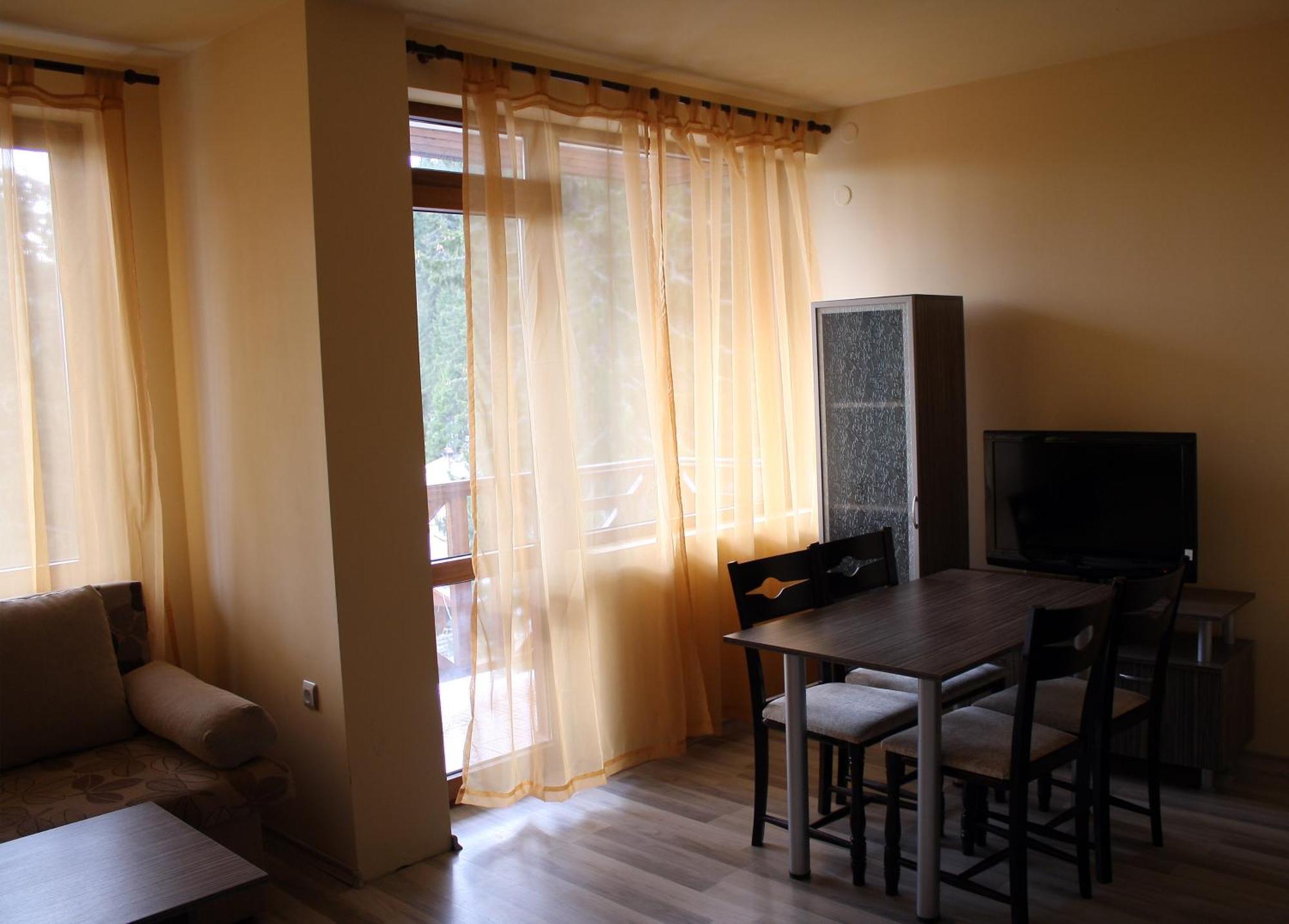 Aparthotel Pine Hills Pamporovo Exterior photo